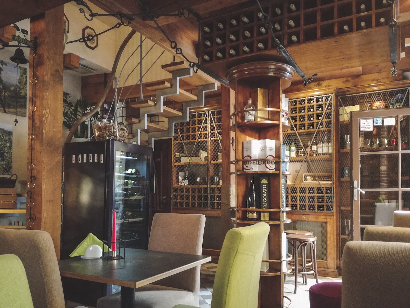Italian wine bar. Klaipeda, Friedricho pasažas